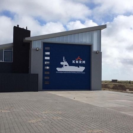Nice Small House In The Center Of De Cocksdorp On The Island Texel Exterior foto